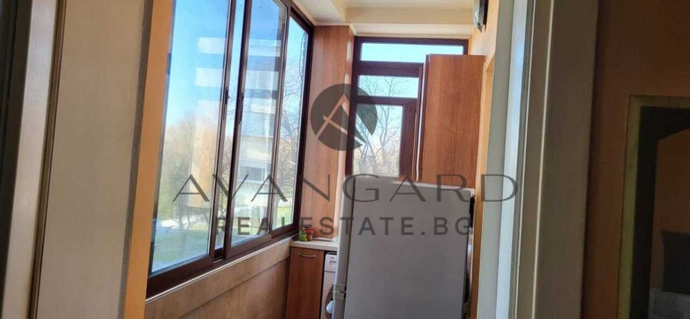 Продава се Тристаен апартамент в Пловдив, Център - 80 кв.м за 1496 €/кв.м - Снимка #4