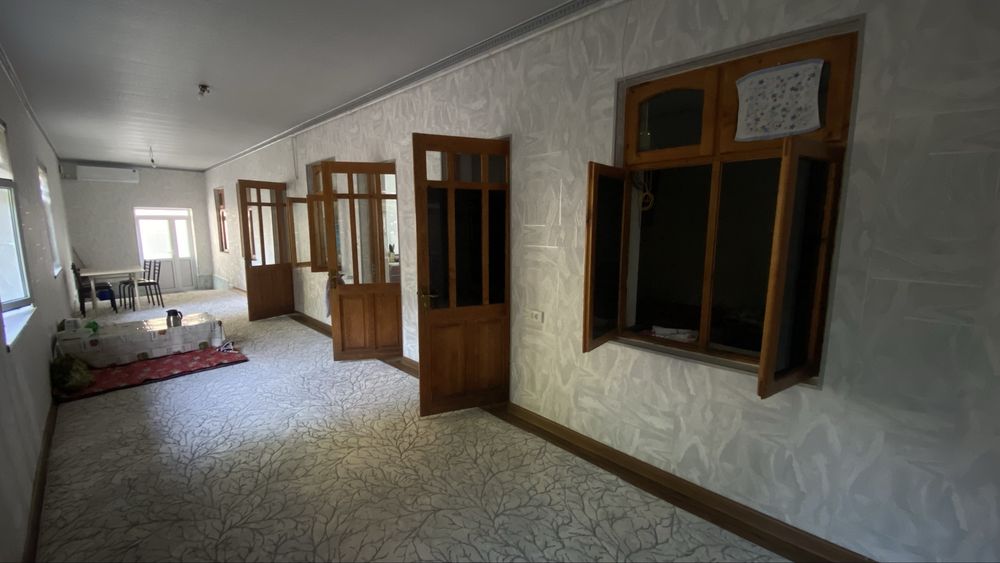 Srochni uchastka sotiladi