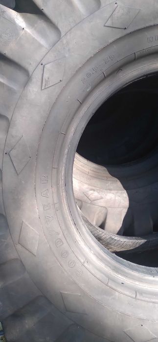 Гуми за фадроми всички размери