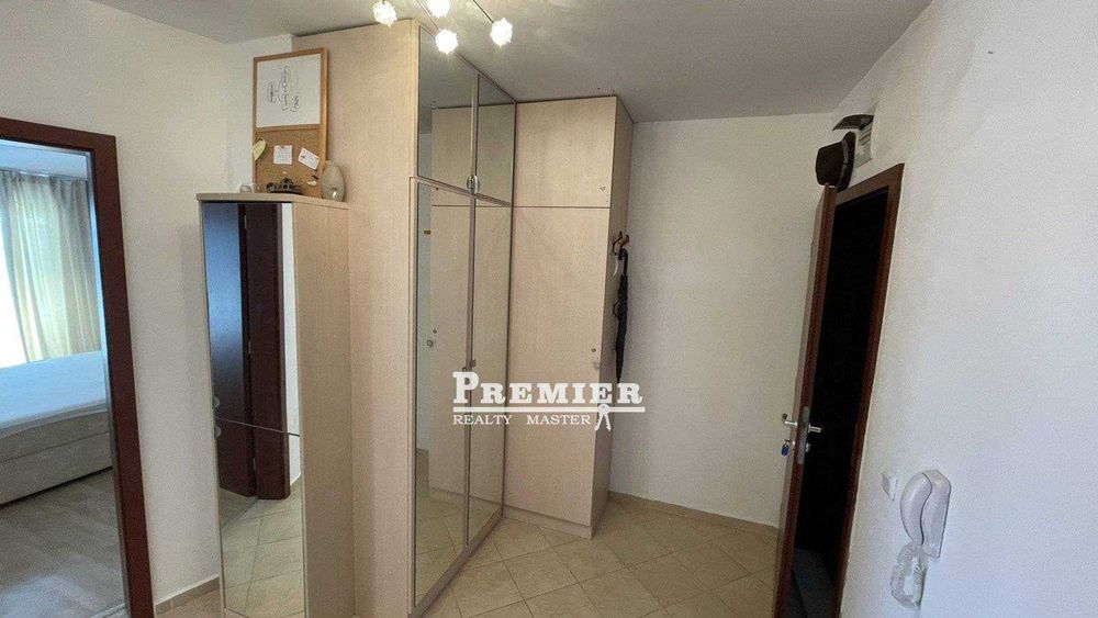 Предлагаме за продажба  тристаен апартамент в района на Чолакова чешма