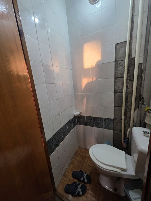 Продаётся Квартира Около Метро Гафур Г.