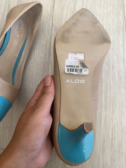 Продам коженные туфли лодочки