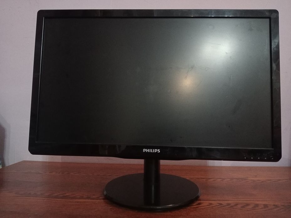 Монитор (23д) Phillips 236V4L