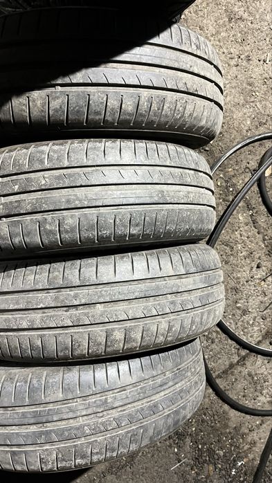 Anvelope DUNLOP 195/65/15, jante VW R15, ET38