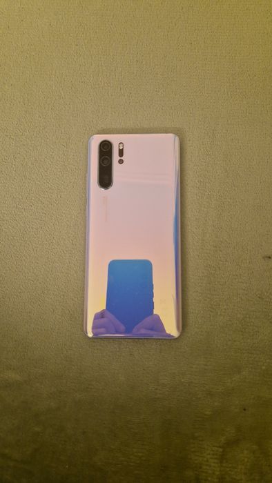 Vand telefon Huawei P30 Pro