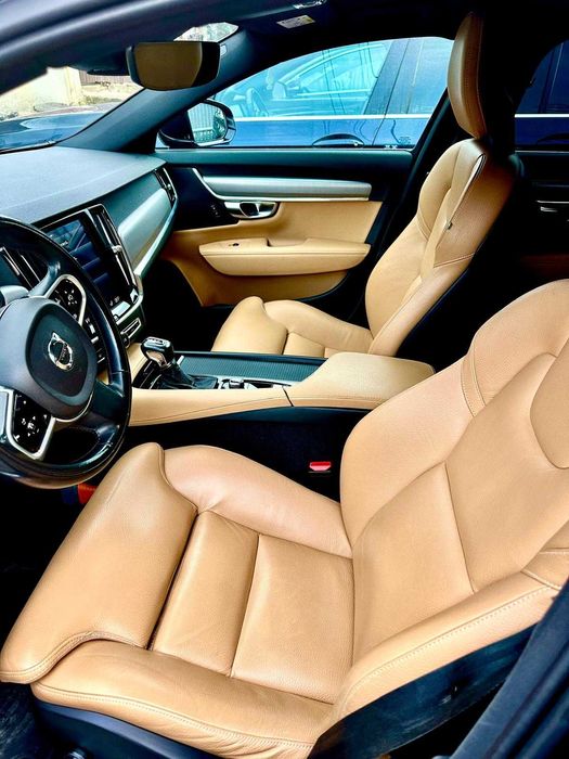 Volvo V90 Momentum Automat Euor 6 2017/6