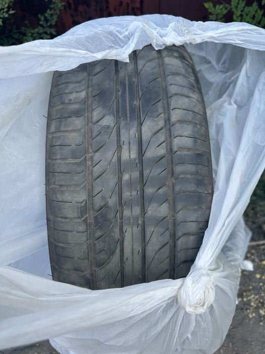 Комплект летних шин 215/55 R17