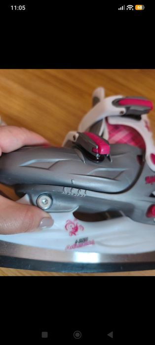 Patine reglabile 27-30