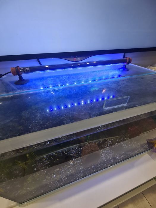 Аквариум с плъзгащ капак 50л