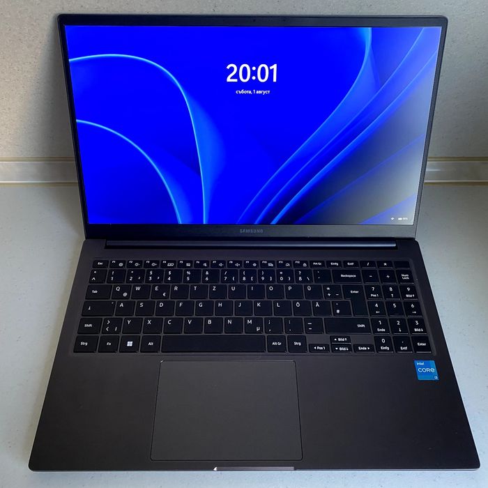 Samsung Galaxy Book3 15.6" | Intel i3-1315U (13th Gen) | 8GB | 256GB SSD | С кутия