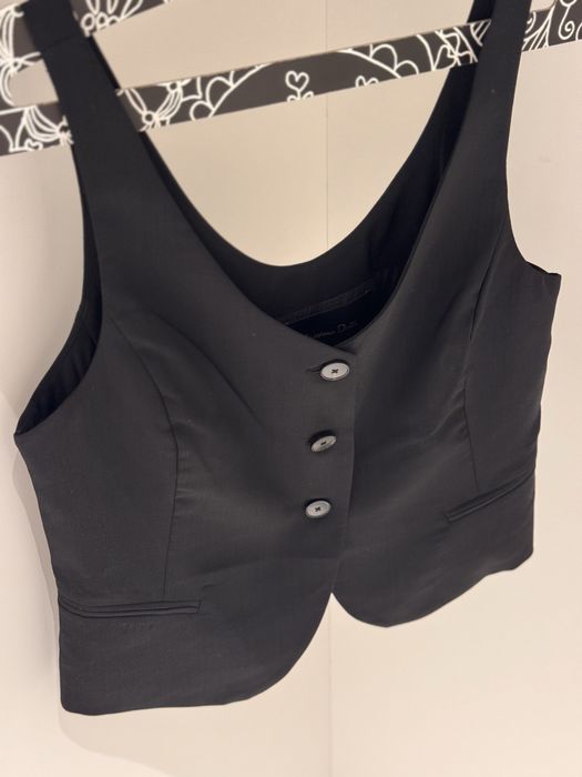 Елегантен дамски елек от Massimo Dutti