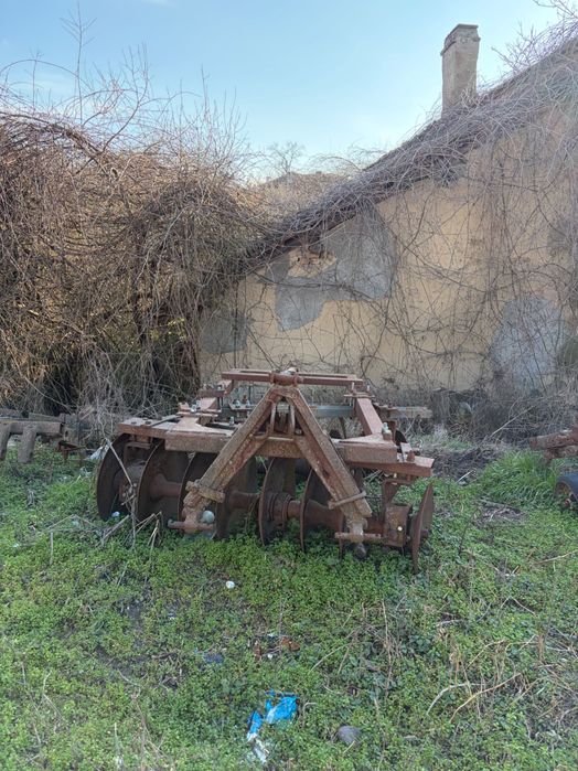 Продавам дискова брана