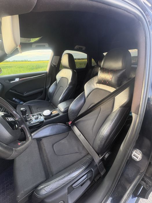 Audi a4 b8 quattro