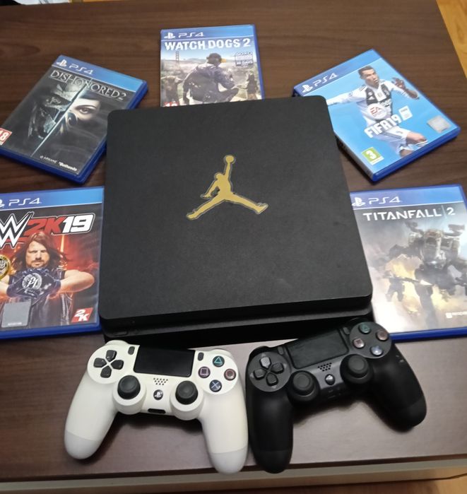 PlayStation 4 slim 500gb