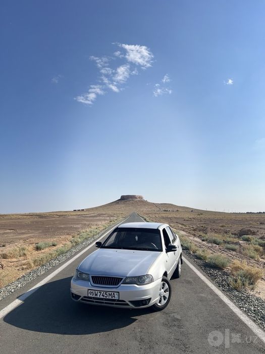 Nexia 2 avtomobili