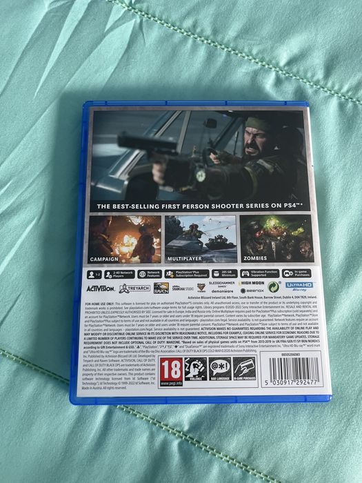 Продавам call of duty black ops cold war
