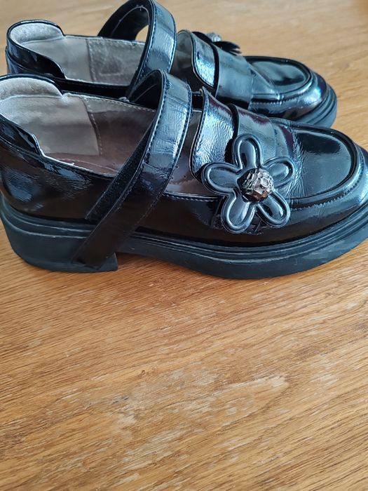 Туфли  33,34,37 размера