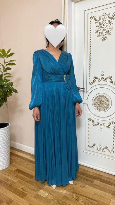 Нарядное вечернее платье (новое)