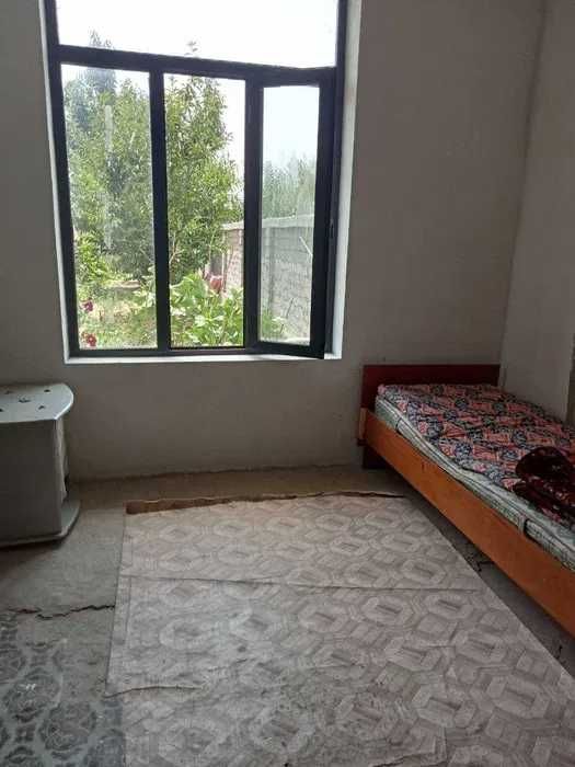 Срочно продаётся дом 4 комнаты 4 сотки