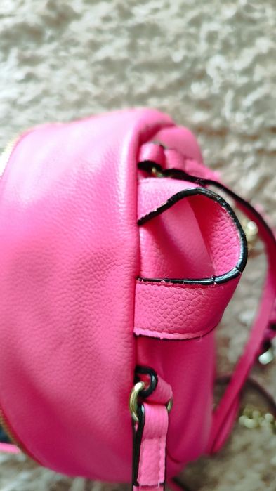 Vând ghiozdan Victoria's Secret