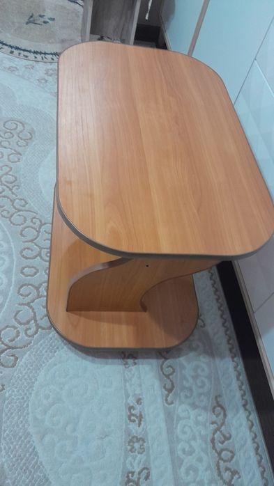 Журнальный столик