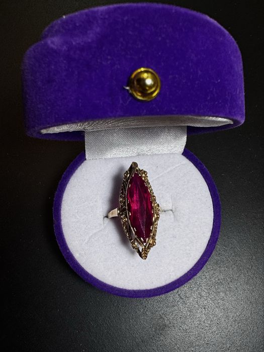 Продам кольца 300к-100к