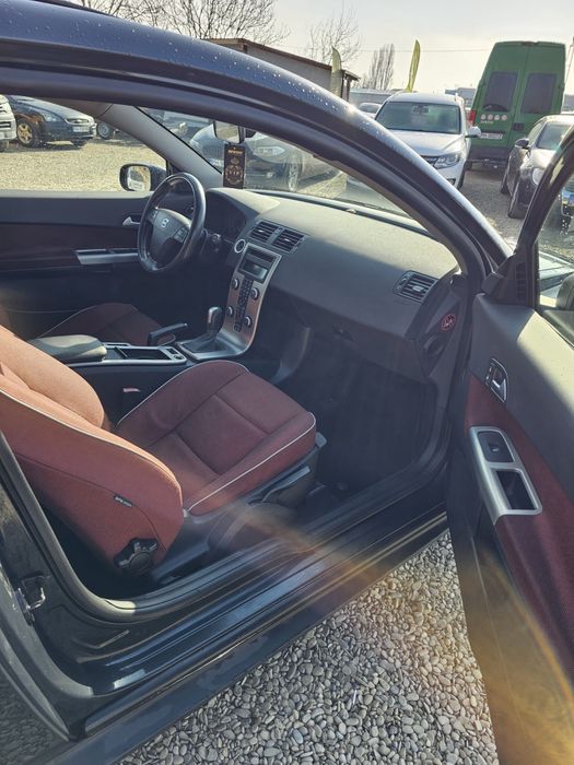 De vânzare Volvo C30, an 2009. Preț negociabil!