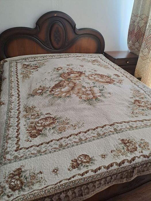 Срочно продается спальный гарнитур