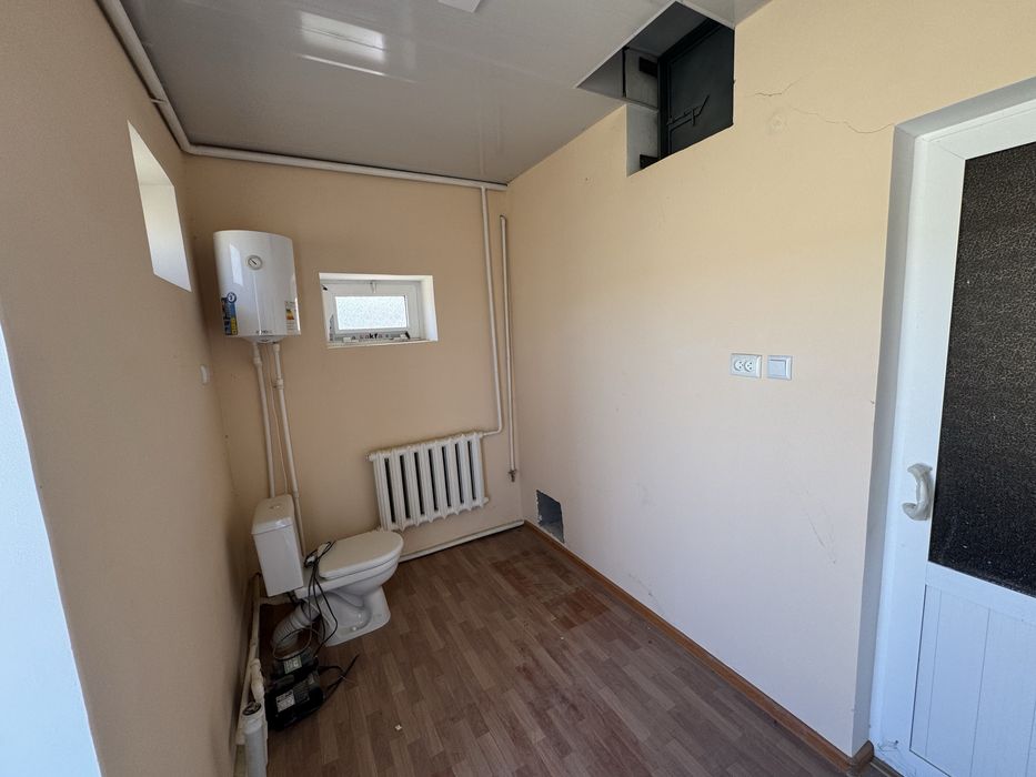 Hovli sotiladi Karmana Dustlik bogishamol