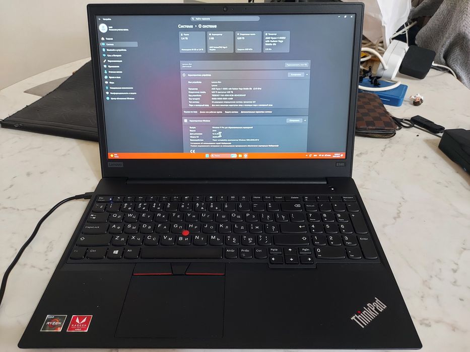Lenovo thinkpad e595