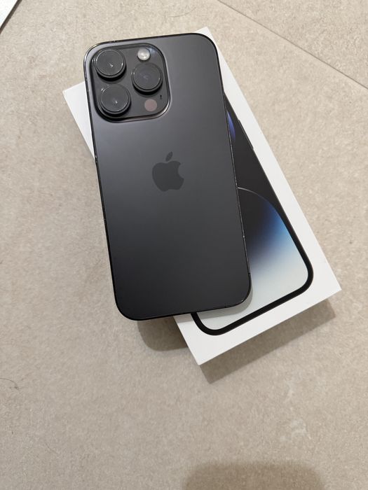 Ipnone 14 pro black  256 GB