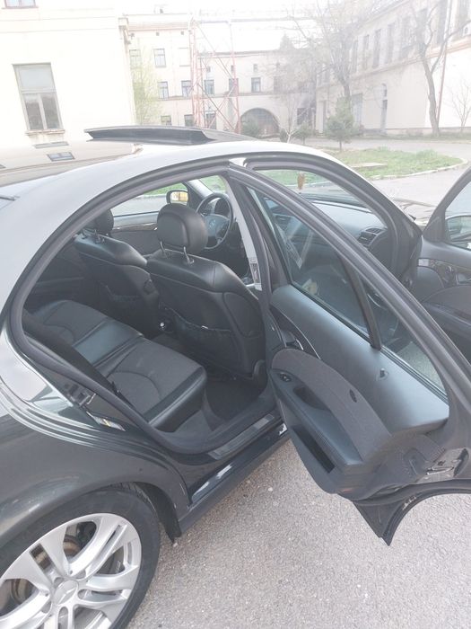 Vând autoturism  e240 benzină