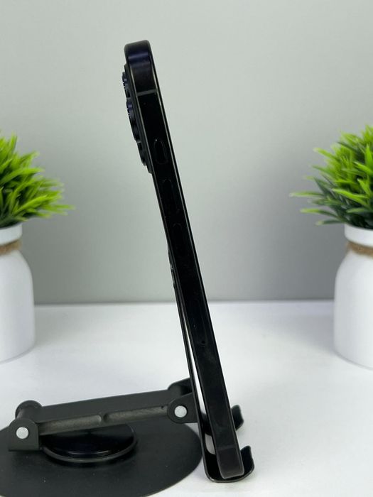 Телефон Apple iPhone 16 Pro 256GB