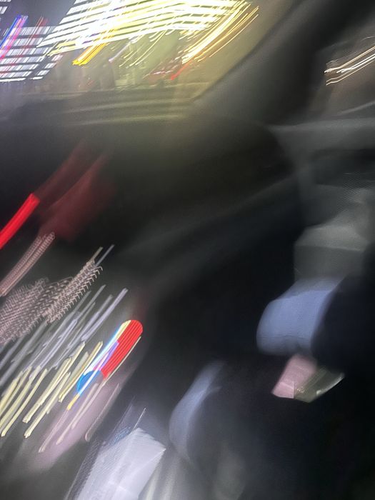 Разметка  yoʻl chiziqlari chizamiz stoyanka