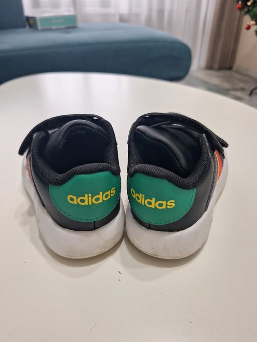 Детски маратонки Адидас