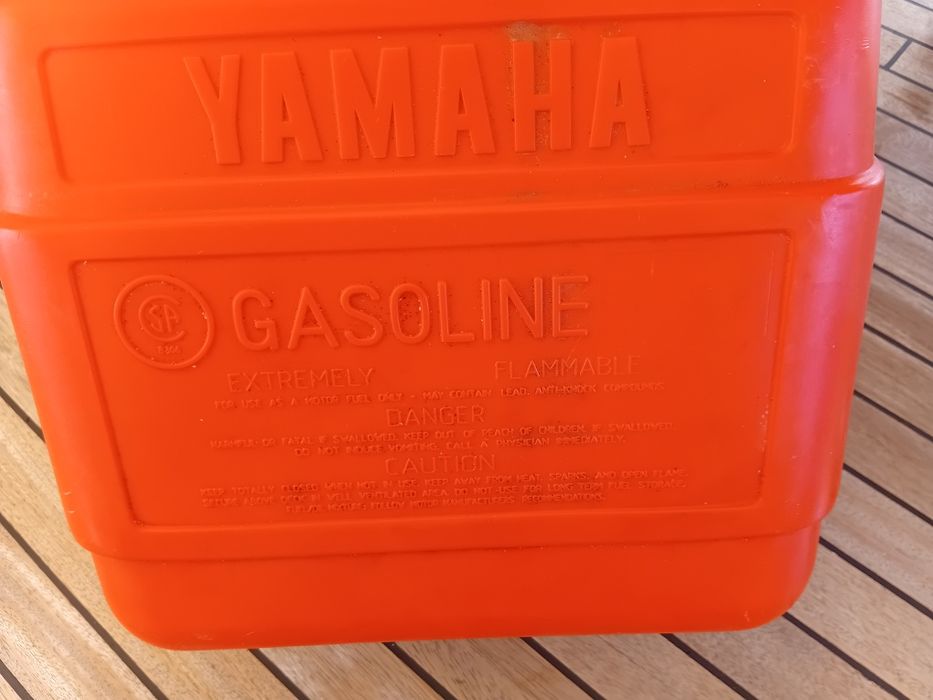 Резервоар 25 литра YAMAHA за лодка