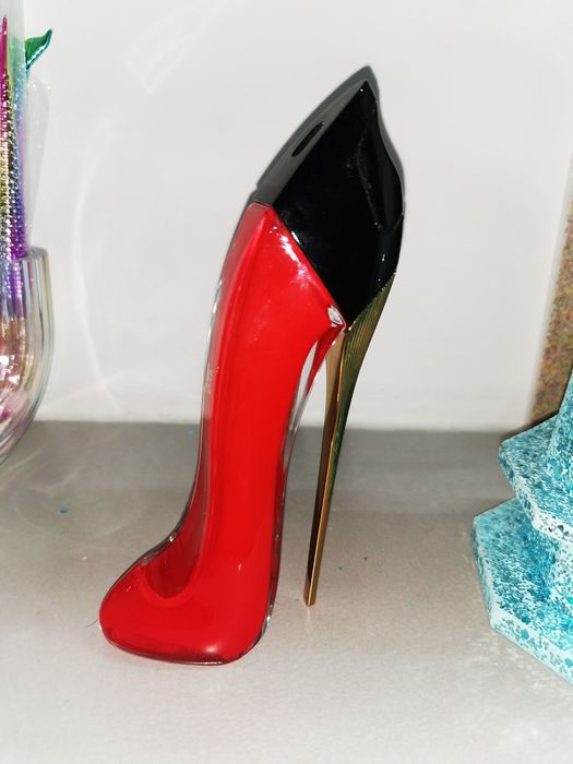 Parfum  Carolina Herrera Very Good Girl