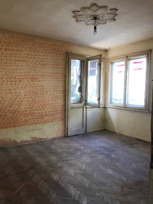 Продава се Двустаен апартамент в Бургас, Център - 54 кв.м за 2500 €/кв.м - Снимка #10