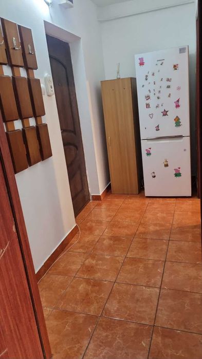inchiriez apartament 1 camera