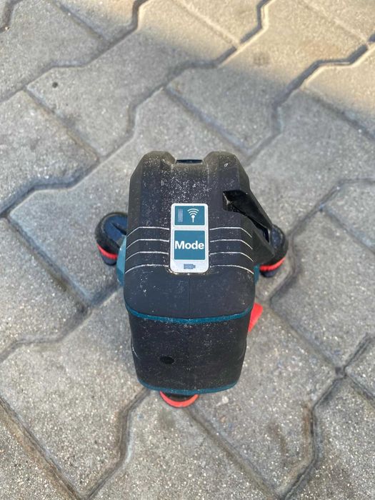 Линеен лазерен нивелир Bosch GLL 3-50, 1.5 V, 650 nm, 50 м