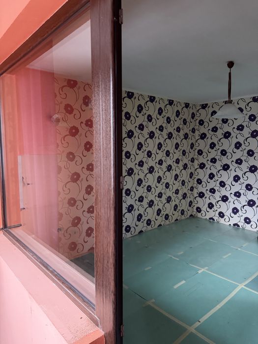 Двустаен апартамент в кв.Родина 1 до у-ще Олимпи Панов