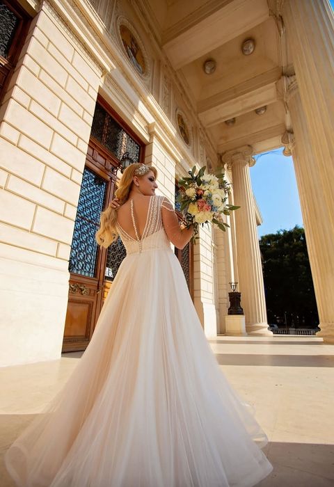 Vând Rochie mireasa Best Bride 42-44