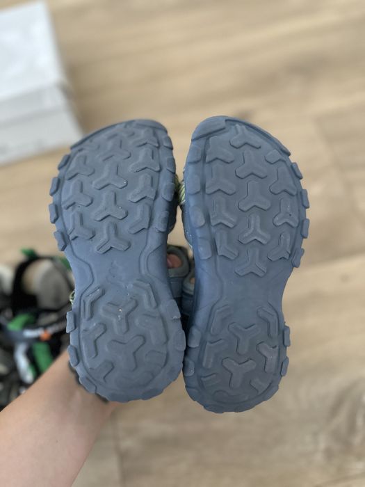 Сандали 27 номер