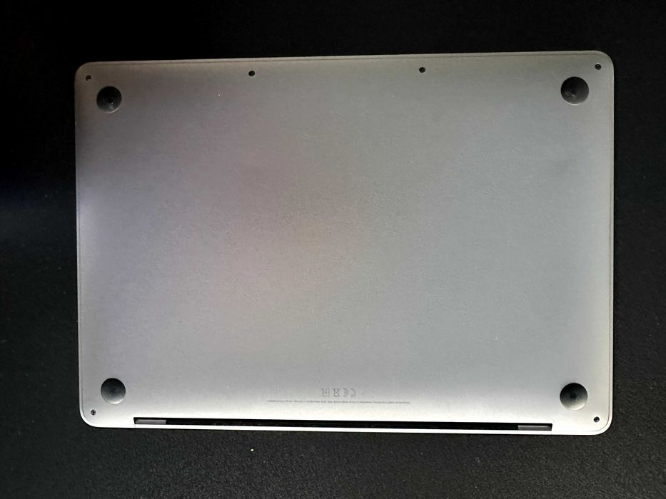 MacBook Pro 13 - inch, 2020, M1, Touch Bar, 512 GB, 8 GB RAM