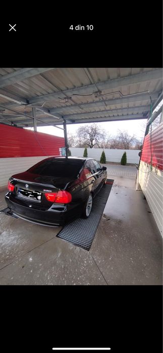 Dezmembrez Bmw e90 320i N43B20A