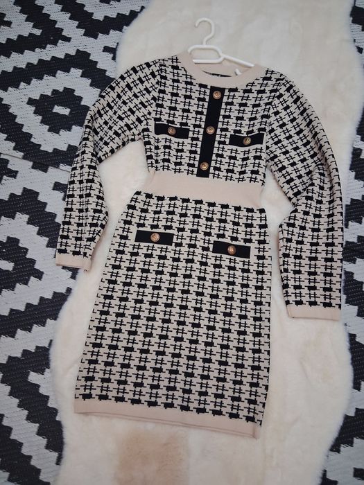 Rochie grosuta eleganta