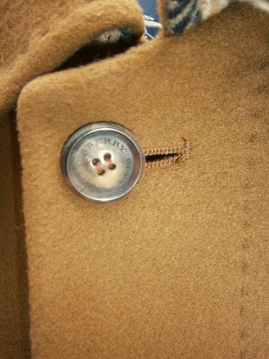Haina Burberry barbati din casmir si lana, camel