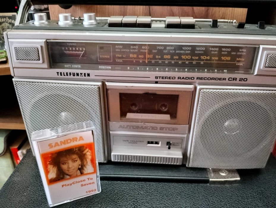 Радио касетофон  Telefunken CR 20