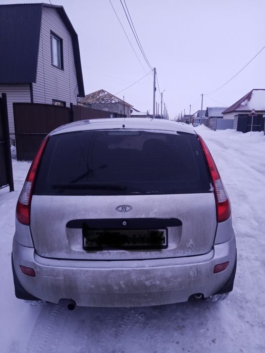 Продам Ваз калина 2011г