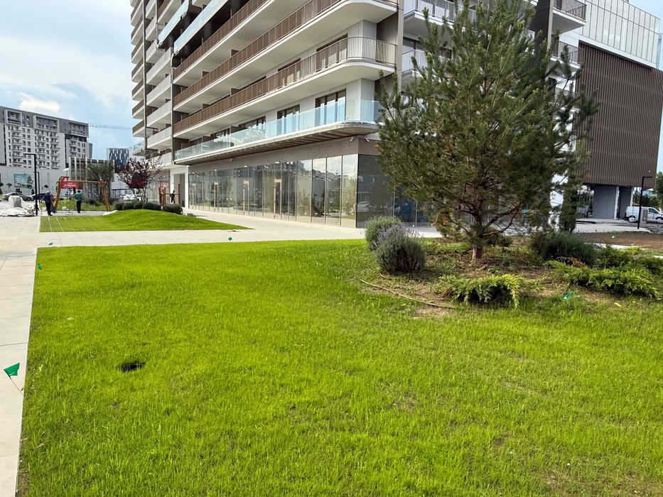 Spațiu ideal activități comerciale, foarte bine poziționat, zona premium